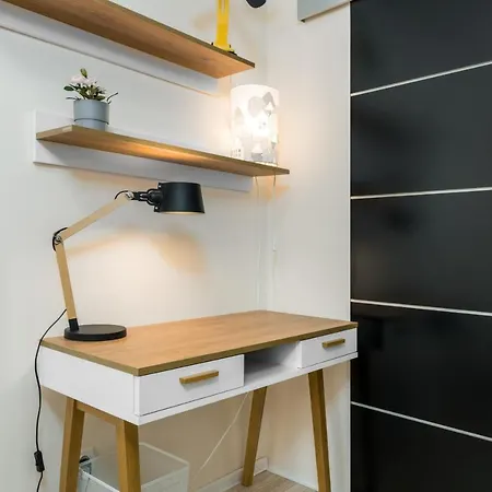 Apartment Park Cytadela By Renters Poznan