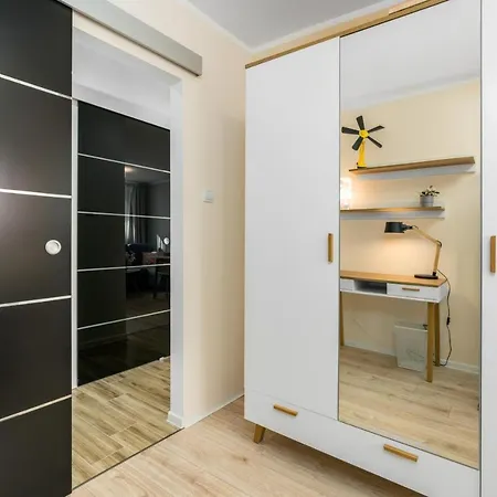Park Cytadela By Renters Apartament *