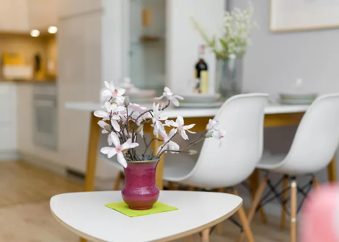 Park Cytadela By Renters Apartament